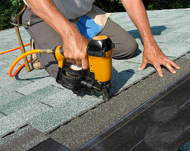 Best Roof Repair Specialists  in Vinco, PA